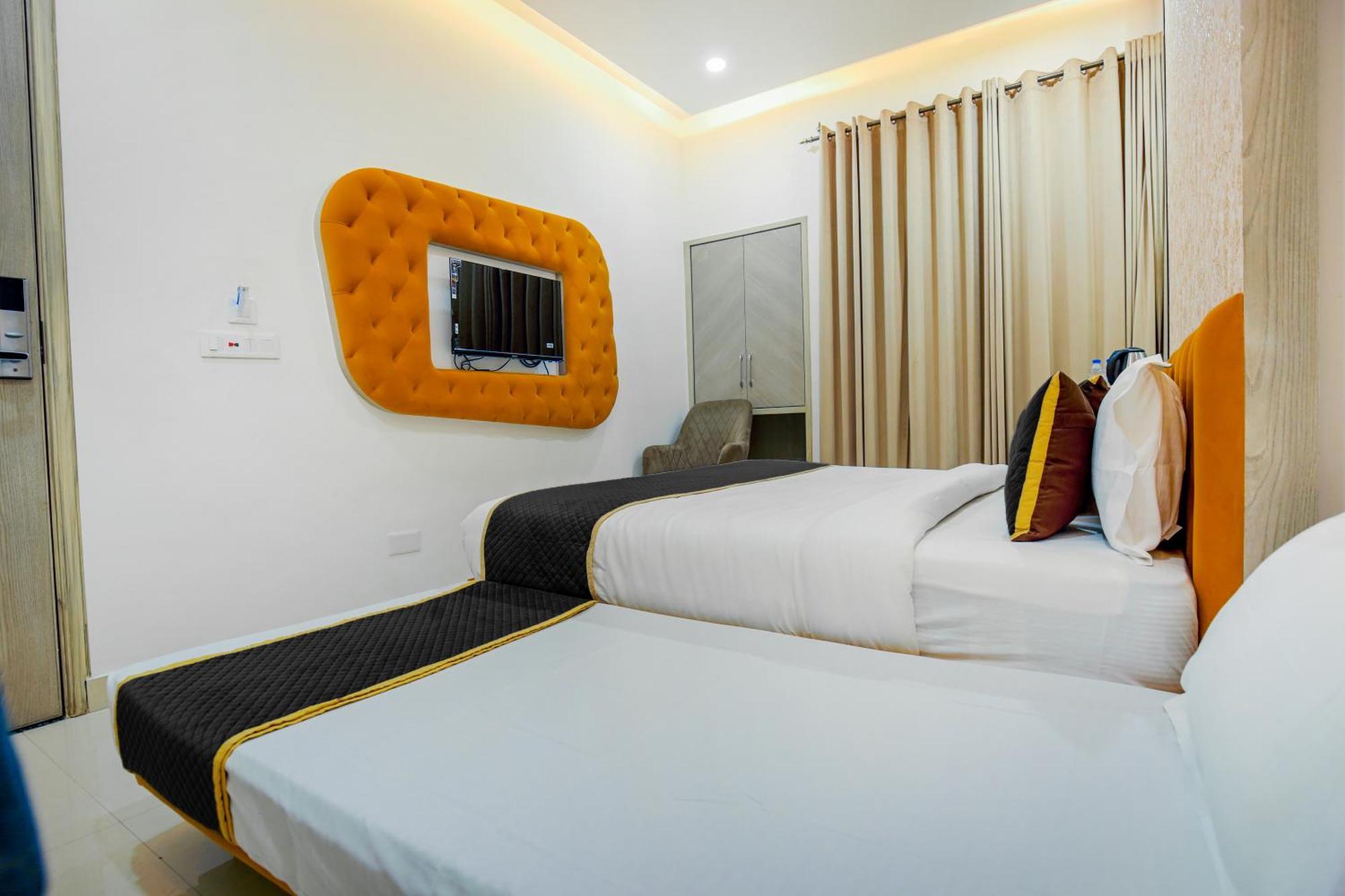 Hotel Golden Stay Amritsar Exterior foto